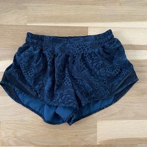 Lululemon Hotty shorts